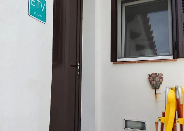 Lasya Azul Sol Del * 埃斯卡斯特利